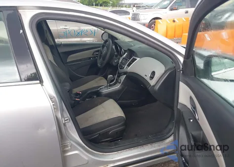 2011 Chevrolet Cruze Ls z USA, uszkodzony, nr VIN 1G1PC5SH6B7127988